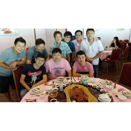 The Aquaholic Gifts team