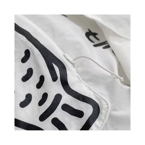Foldable shopping bag fabric print detail
