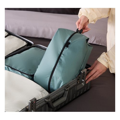 Shoe bag zip